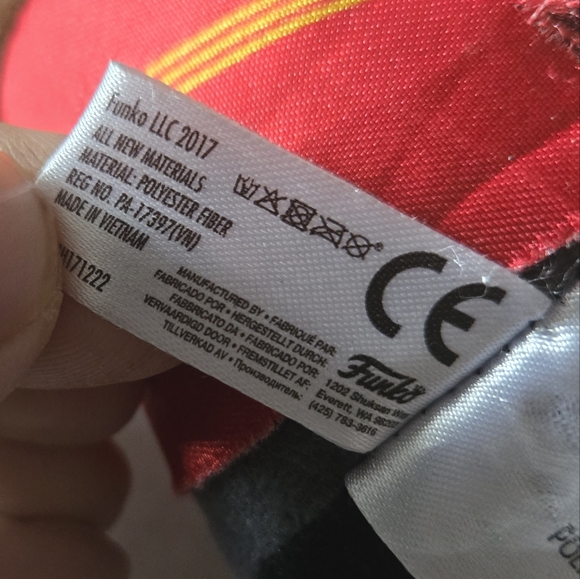 Funko Harry Potter SuperCute Plush Ron Weasley Quidditch 2017 (27966FUNKO) - Picture 8 of 9